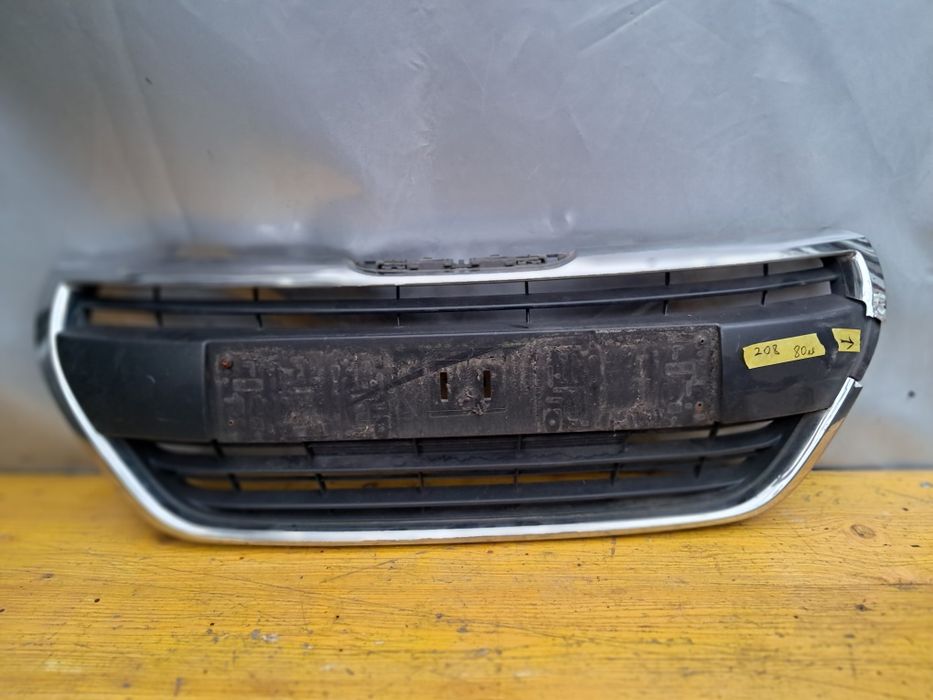 Грил решетка пежо 208 Peugeot 208