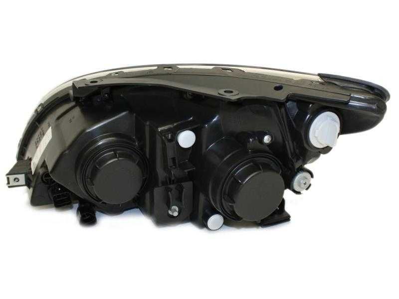 Far stanga/dreapta Hyundai i30 an 2010-2012 , faruri noi