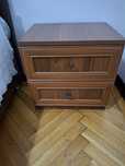 Vând set comoda 4 sertare+2 noptiere.