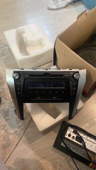 Магнитфон штатный камри 50-55