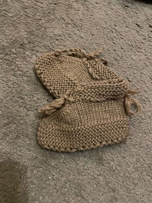 Бебешки търлички ръчно плетени