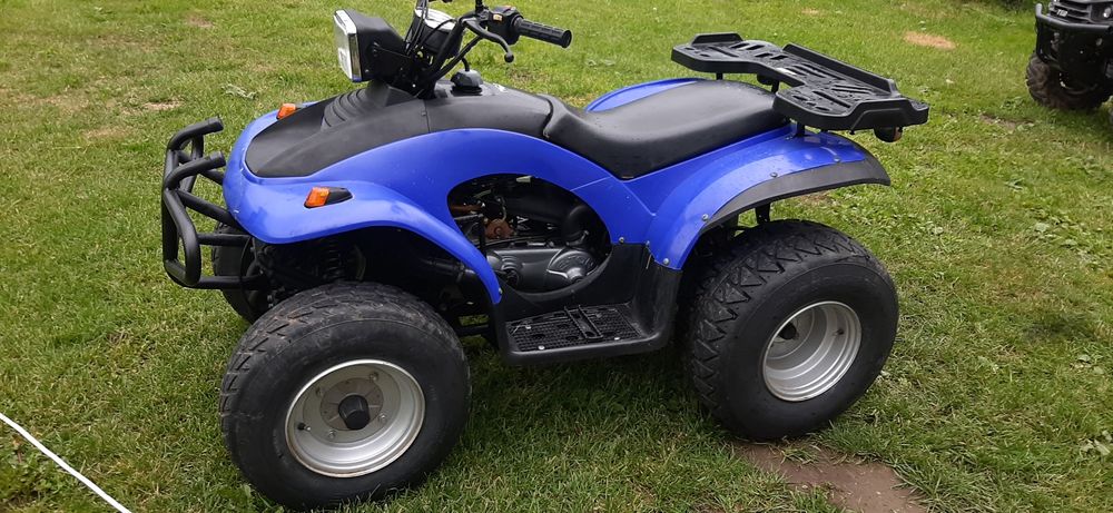 Vând atv e- ton 150cc