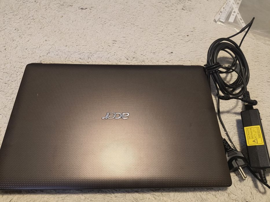 Laptop Acer Aspire 5742