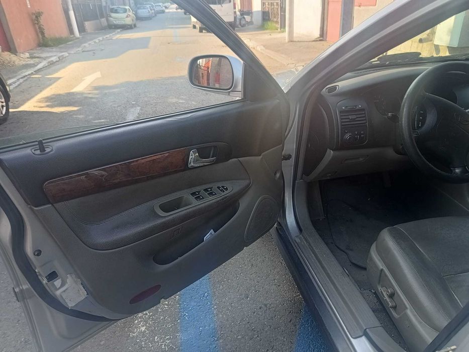 PENTRU PIESE Daewoo Evanda 2003 2.0l CDX Automată GPL