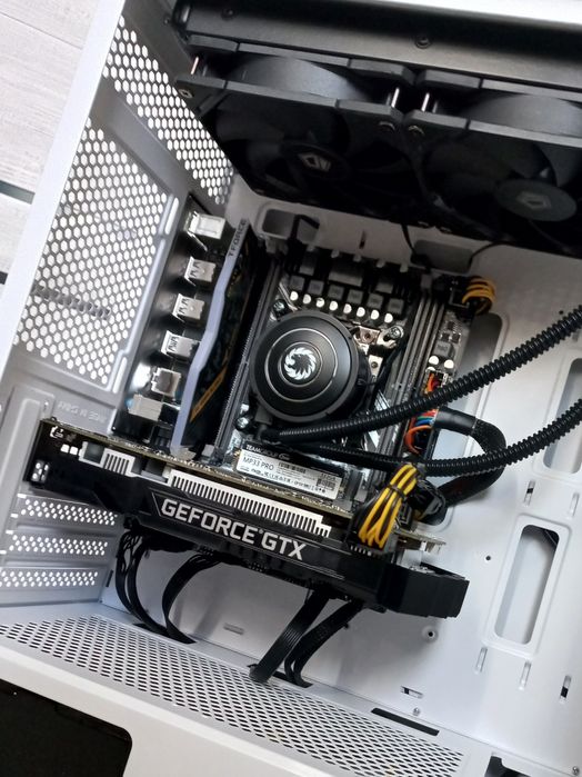 Игровой системный блок Intel Xeon E5-2660 V4/ DDR4/ GeForce GTX 1660!