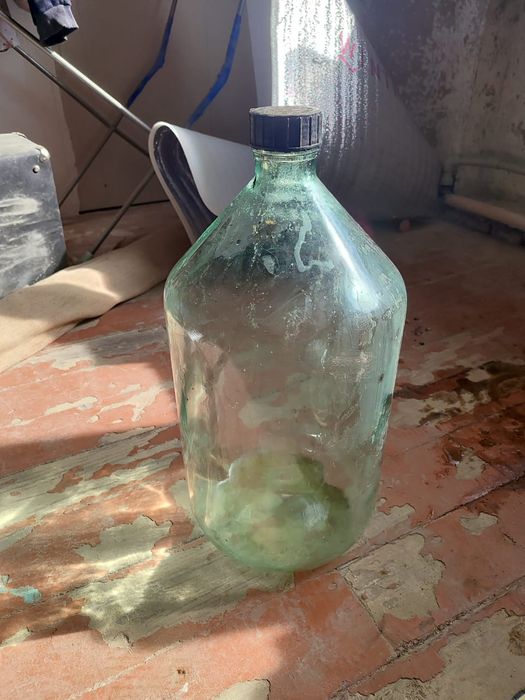 Продам бутыль , 20 литров