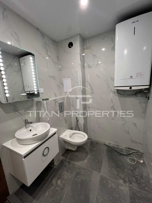 Продава се Двустаен апартамент в Пловдив, Тракия - 81 кв.м за 2035 €/кв.м - Снимка #9