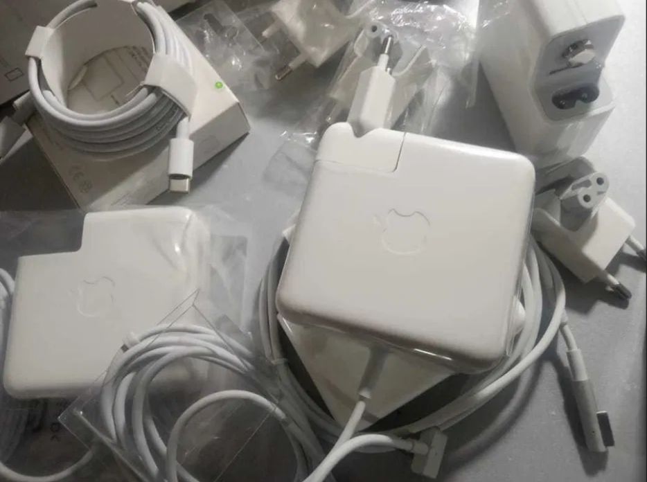 зарядка блок питания 45w 60w 85w и другие на макбук .