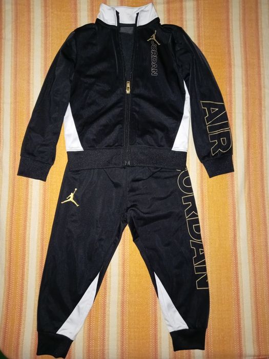 Trening NIKE HOLIDAY SHINE mărimea 92-98