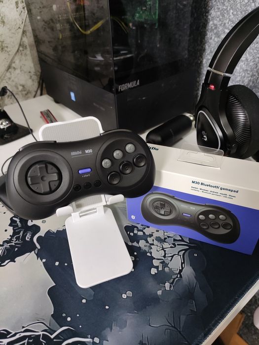 Продам геймпад 8-bitdi m30