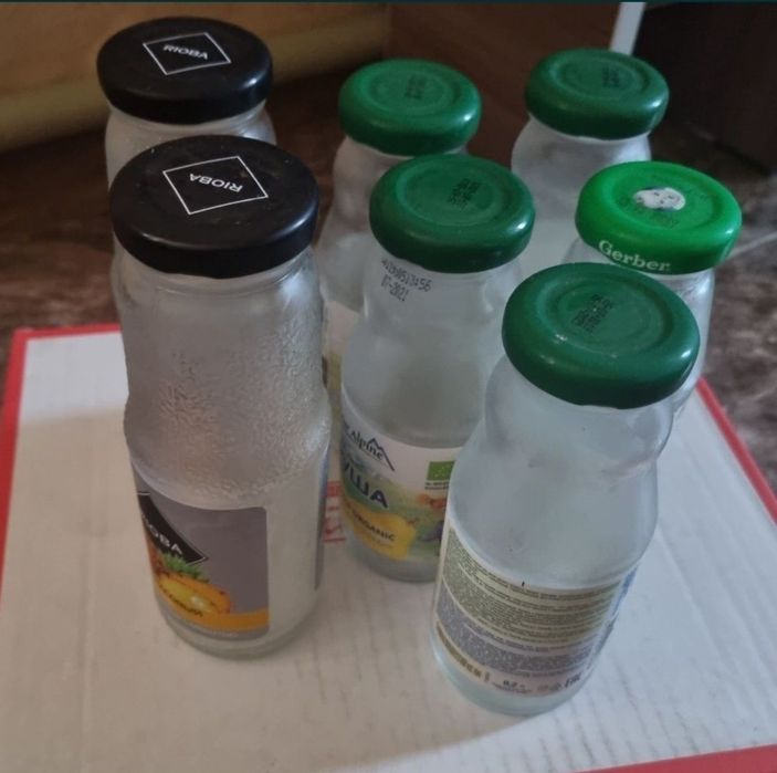 Продам баночки из под детского пюре и соков