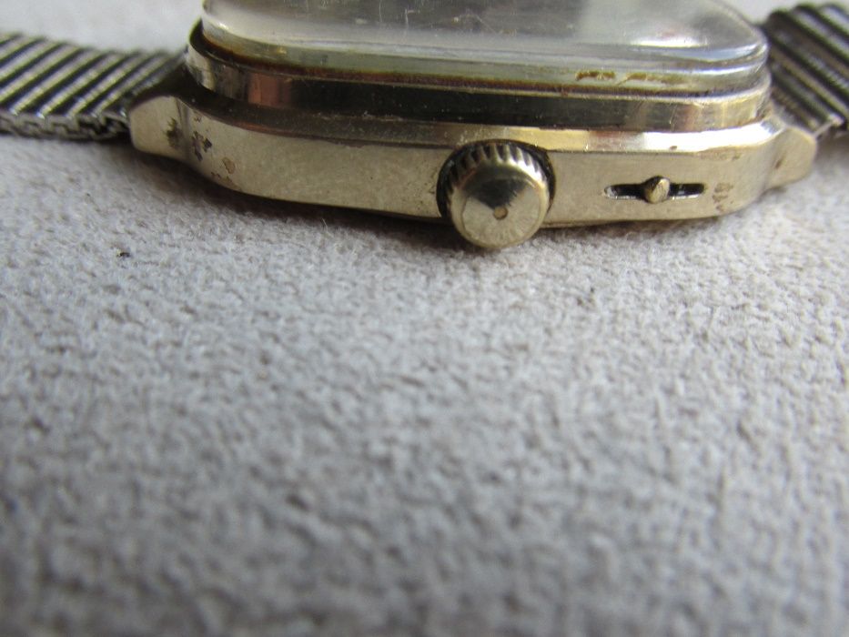 стар руски ръчен часовник слава 26 jewels
