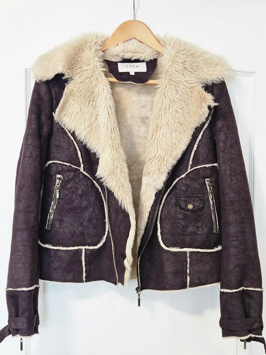 Кафяво дамско яке