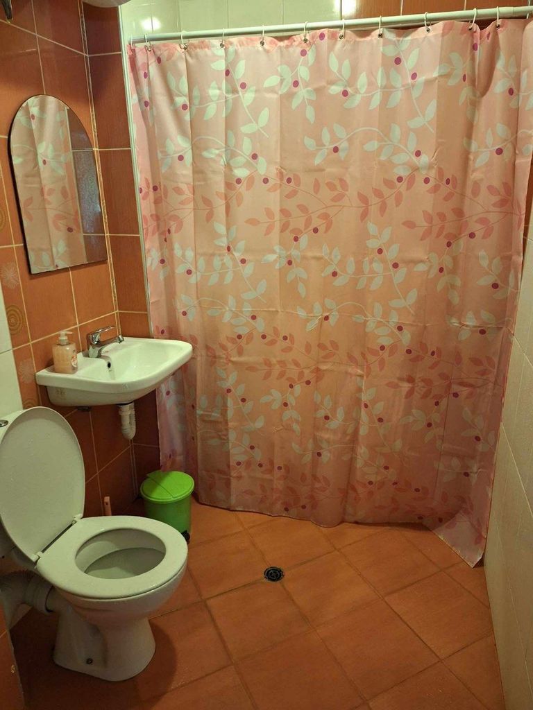 Дава се под наем Двустаен апартамент в Пловдив, Кършияка - 60 кв.м за 300 € - Снимка #4