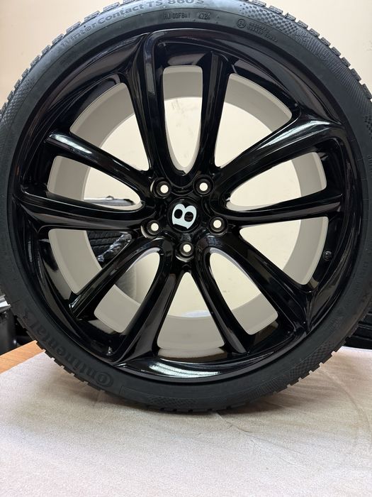 Jante Originale Bentley Continental GT pe 22. Cu anvelope IARNA !