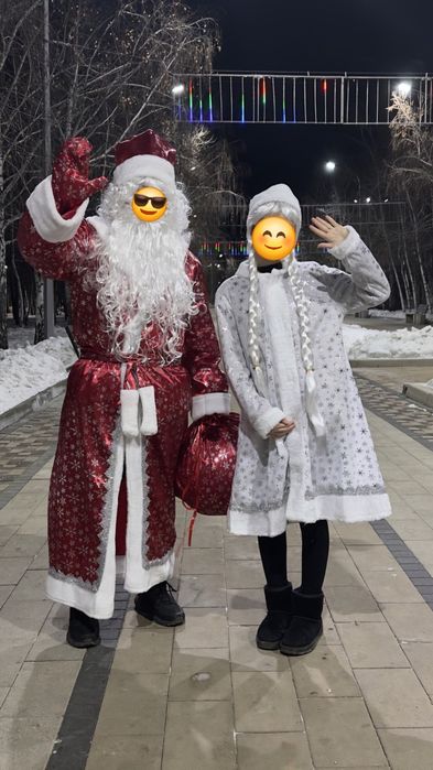 Продам костюмы Деда мороза и снегурочки