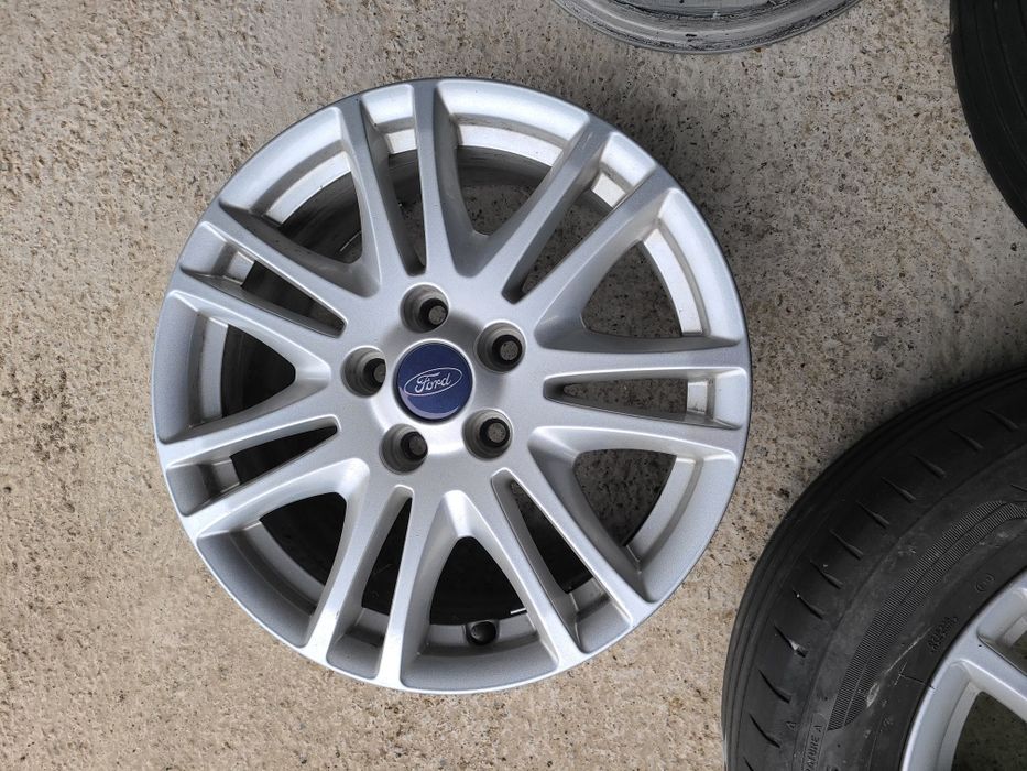 Vând jante Ford 5x108