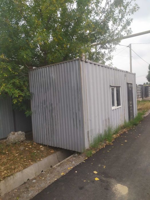 Продам контейнер морской 20т с мебелью