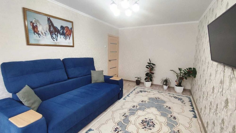 Продажа 2-комнатной квартиры мкр Западный