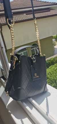 Chanel черна чанта нов модел