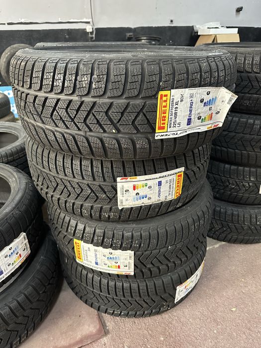Pirelli 19 225 40 Нови! 18 225 50