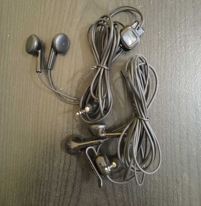 Casti jack cu fir telefon compatibile smartphone Samsung Nokia etc NOU