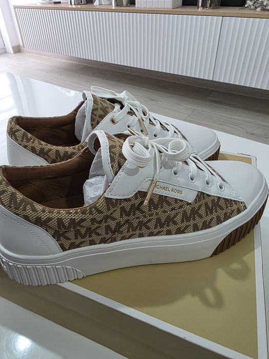 Adidasii Originali Michael Kors