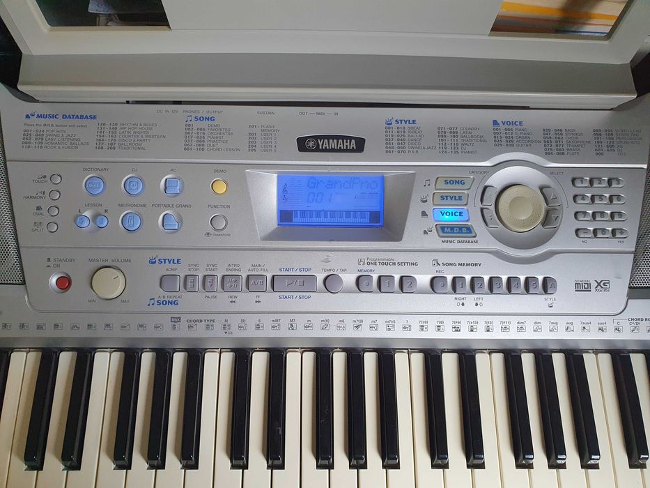 Пиано / Синтезатор YAMAHA PSR 290