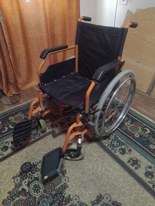 коляска инвалидная