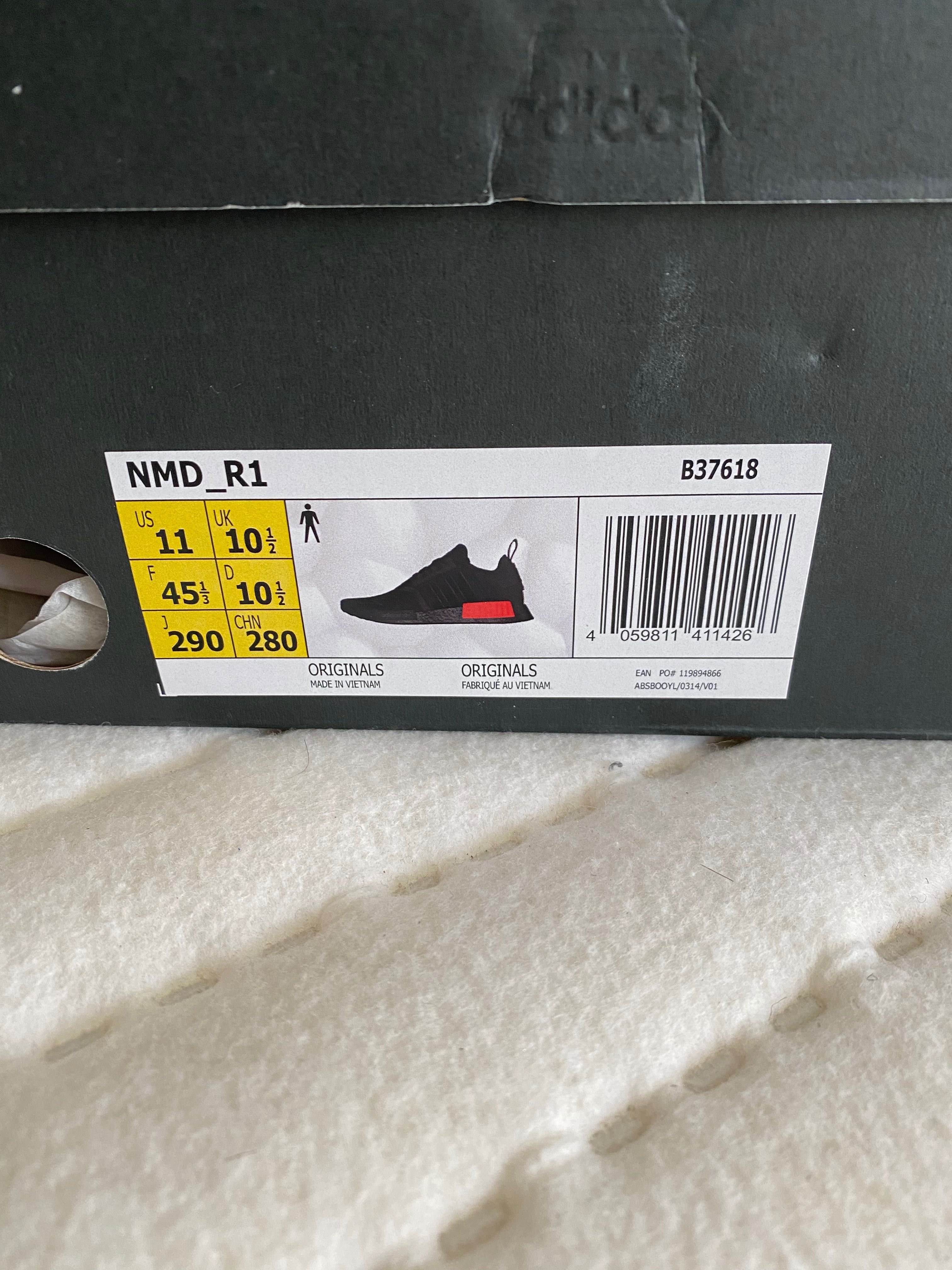 Adidas NMD R1 - EU45