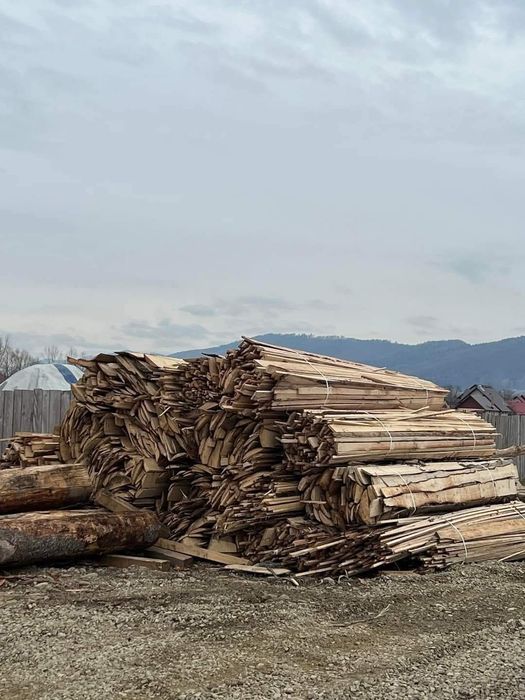 Paleți de lemne de vânzare
