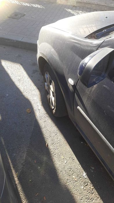 Dacia Logan Laureat 1.6 MPI 85cp 2011 Euro5 unic proprietar