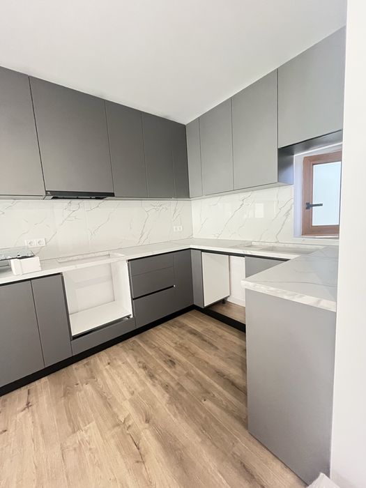 Montaj si confectionare mobilier