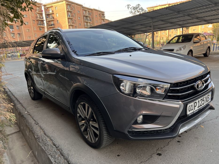 Lada vesta cross sotiladi