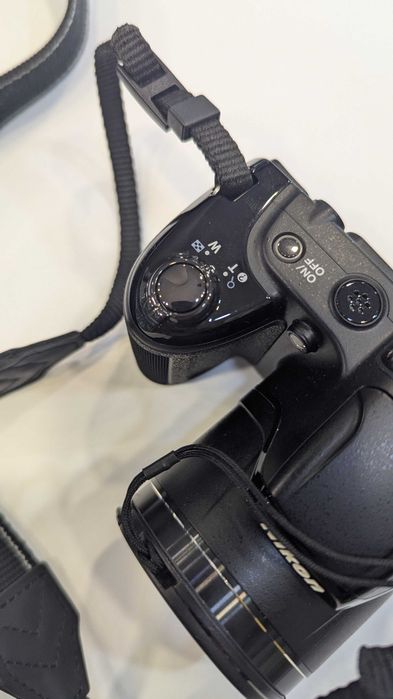 Фотоапарат Nikon Coolpix L330