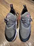 Nike за момиче номер 31