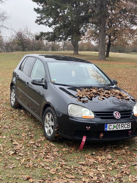 Vand golf 5 1,6 benzina