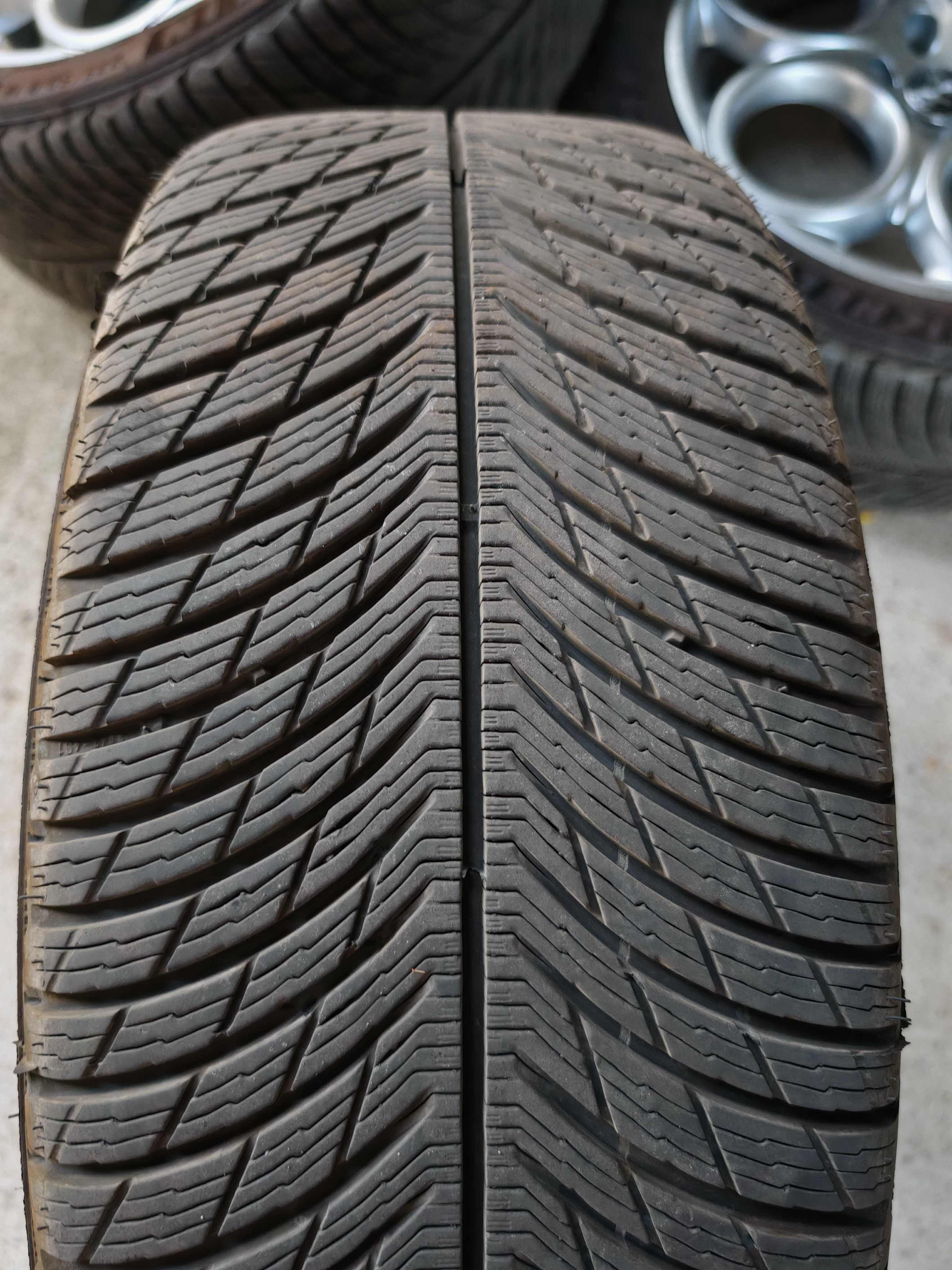 Roti Alfa Romeo cu anvelope de iarna Michelin Pilot Alpin5 235/50 R18