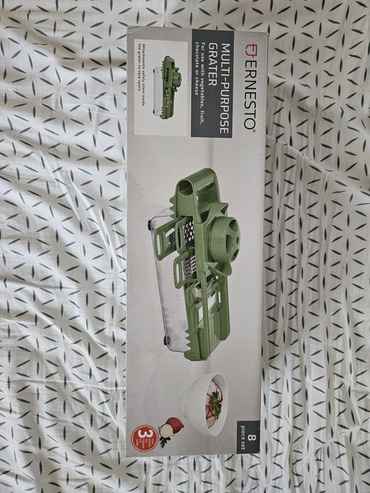 Tocator/blender Silverstone, 260W pentru legume/fructe