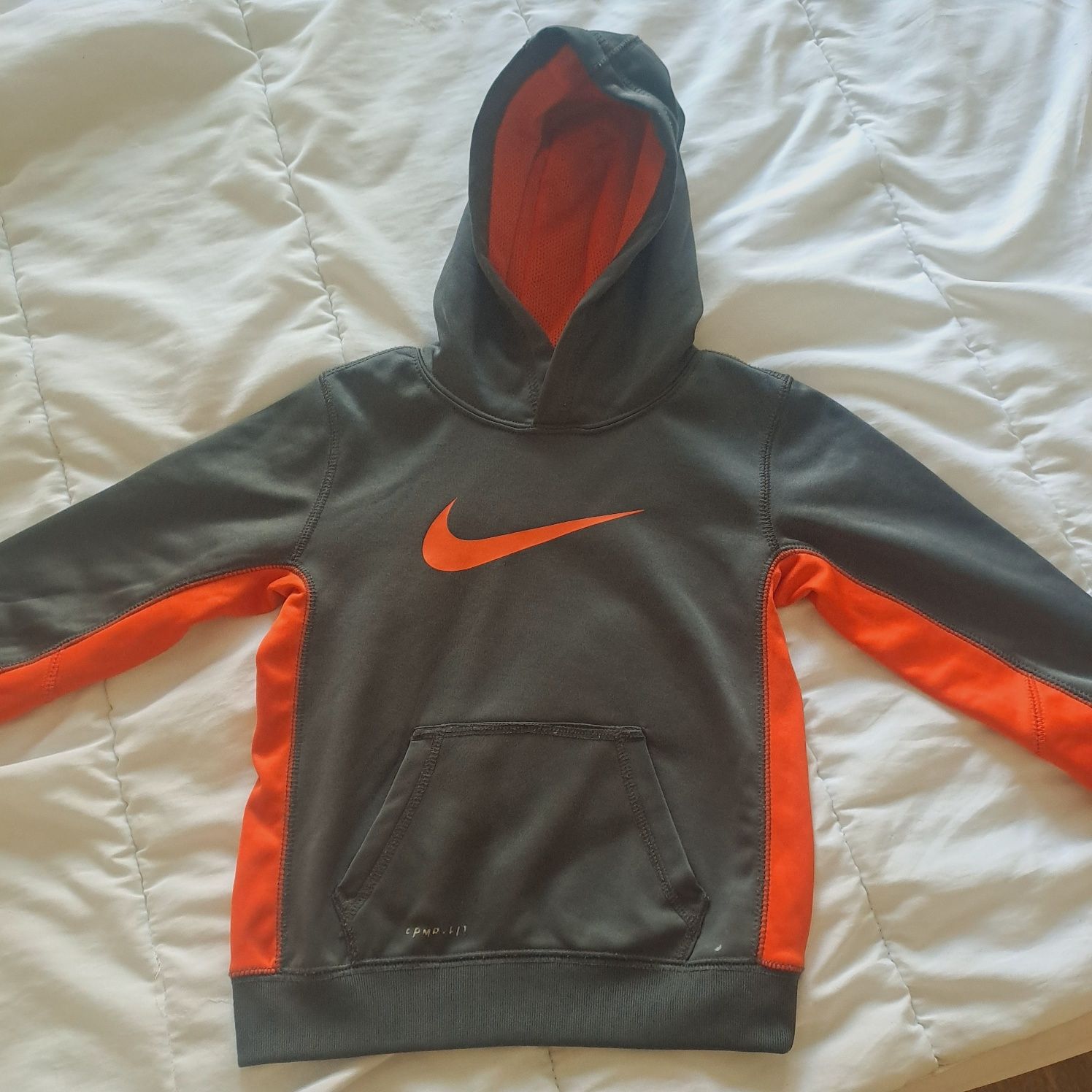 Спортна детска  блуза с качулка Nike