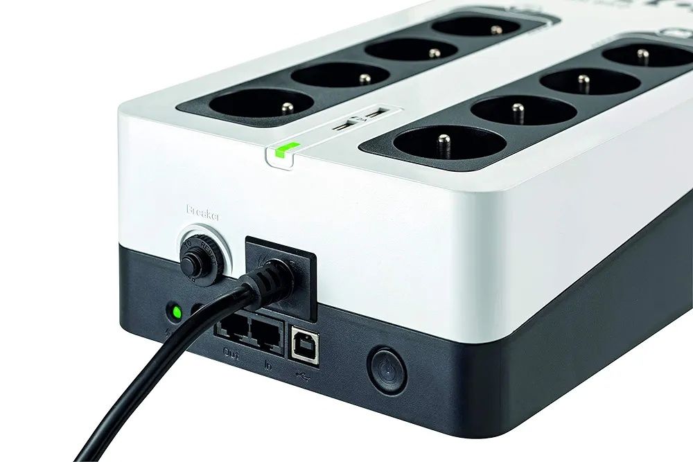 EATON 3S700F Sistem de alimentare neintrerupta (UPS) 700 VA 420 W 8 SU