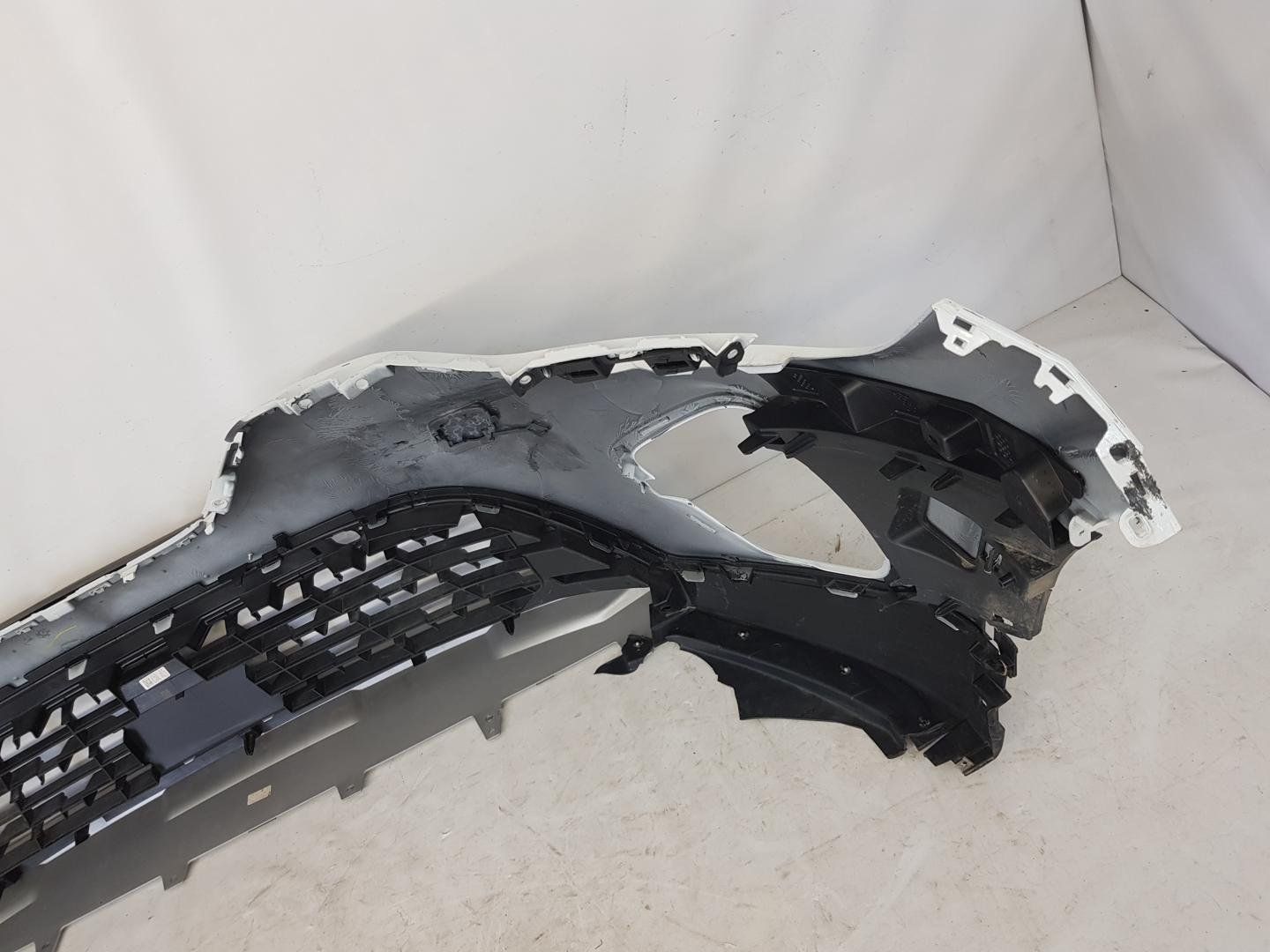 Bara fata Renault Captur 2 dupa 2019