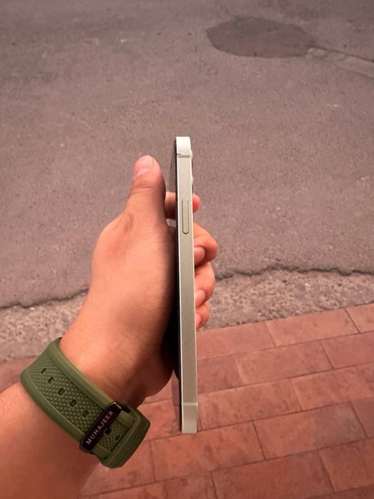 Iphone 12 whait 128 gb