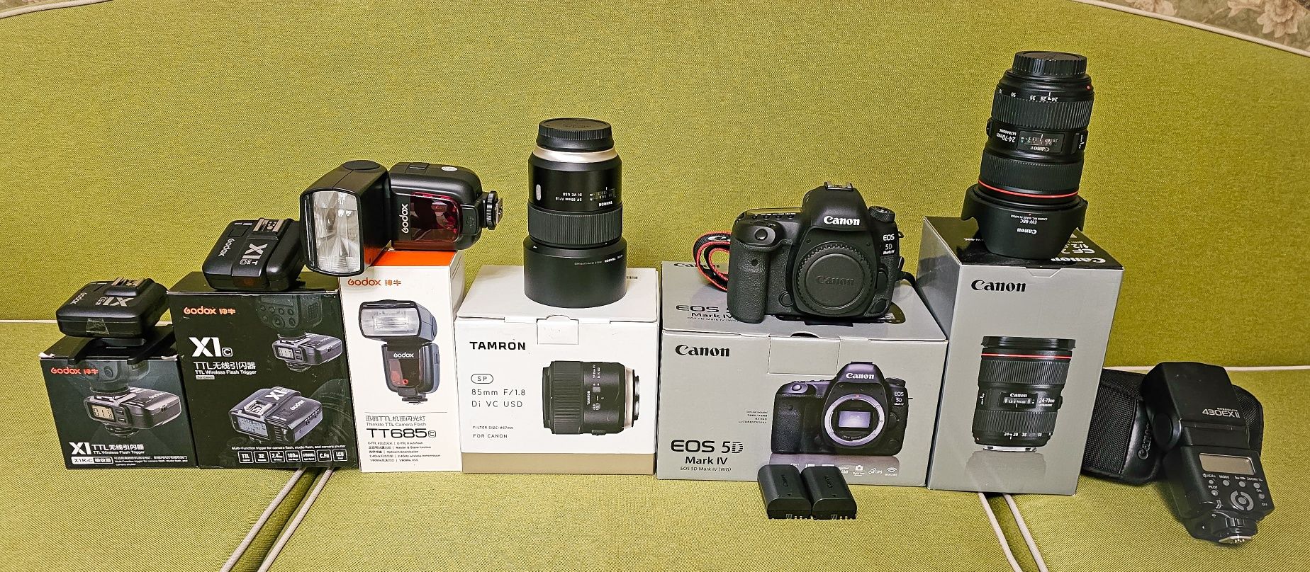 Kit complet Canon 5d mark 4 + Obiectiv Canon + Obiectiv Tamron!