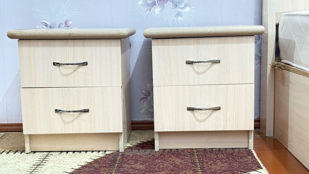 Спальный гарнитур Б/У