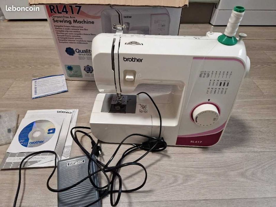 Masina de Cusut Electromecanica Brother RL417