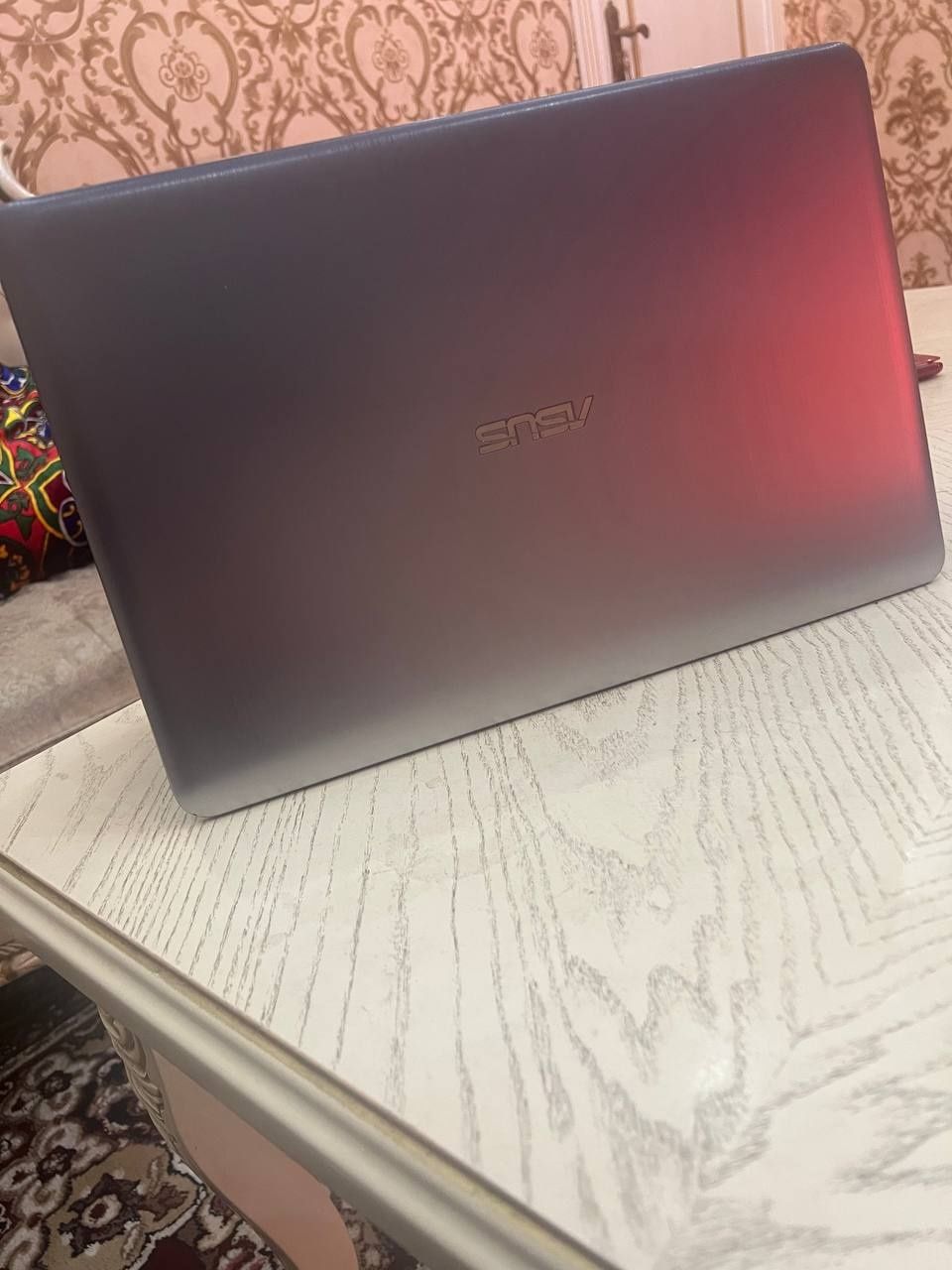 Noutbuk ASUS vivobook