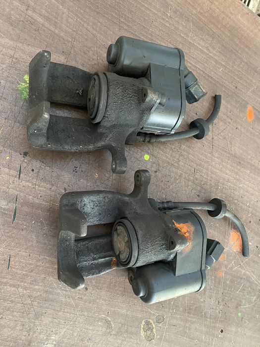 Etrier spate cu motoras stanga dreapta audi a6 c6 4f