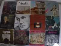 Vând discuri vinil pentru pick up