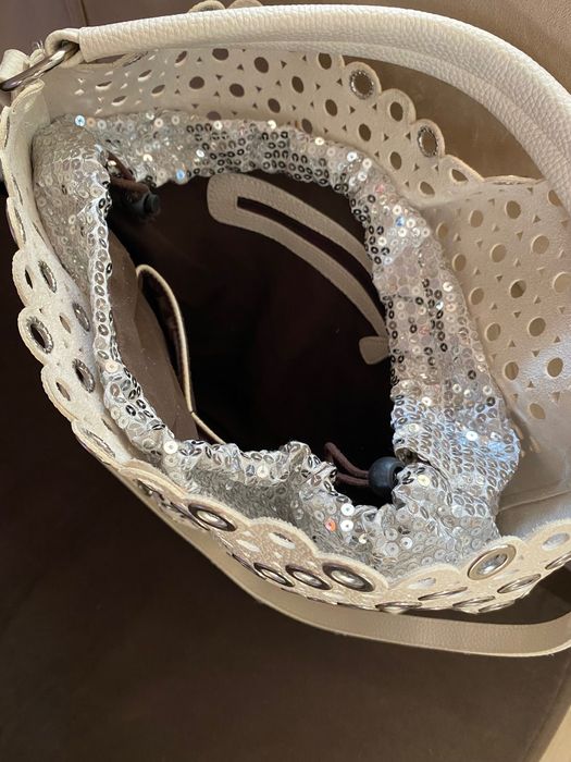 Дамска бежова чанта